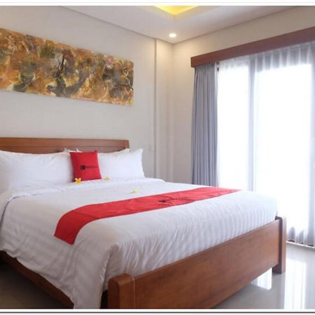 Reddoorz Plus Near Canggu Beach Εξωτερικό φωτογραφία